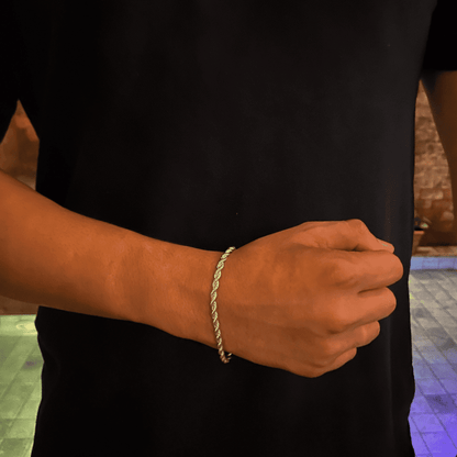 925er Silber Spanien Twisted Armband mit 4 mm Zirkon
